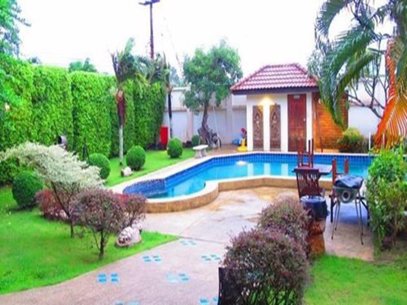 Private Pool Villa Rayong House Esterno foto